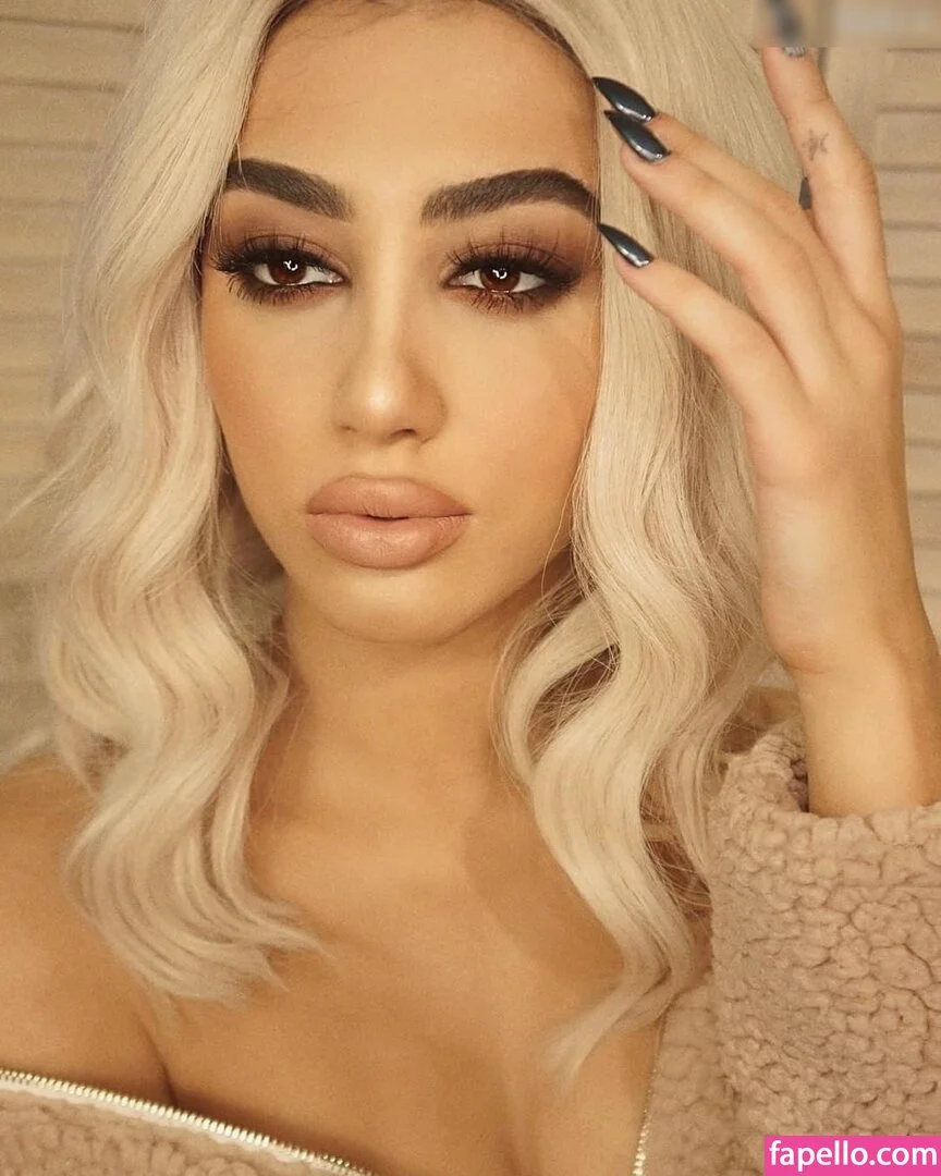 melinda ademi Onlyfans Photo Gallery 