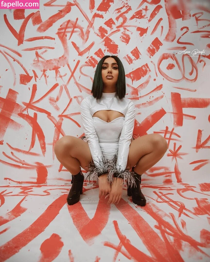 melinda ademi Onlyfans Photo Gallery 