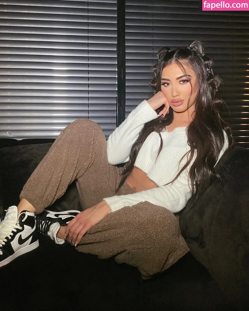 melinda ademi Onlyfans Photo Gallery 