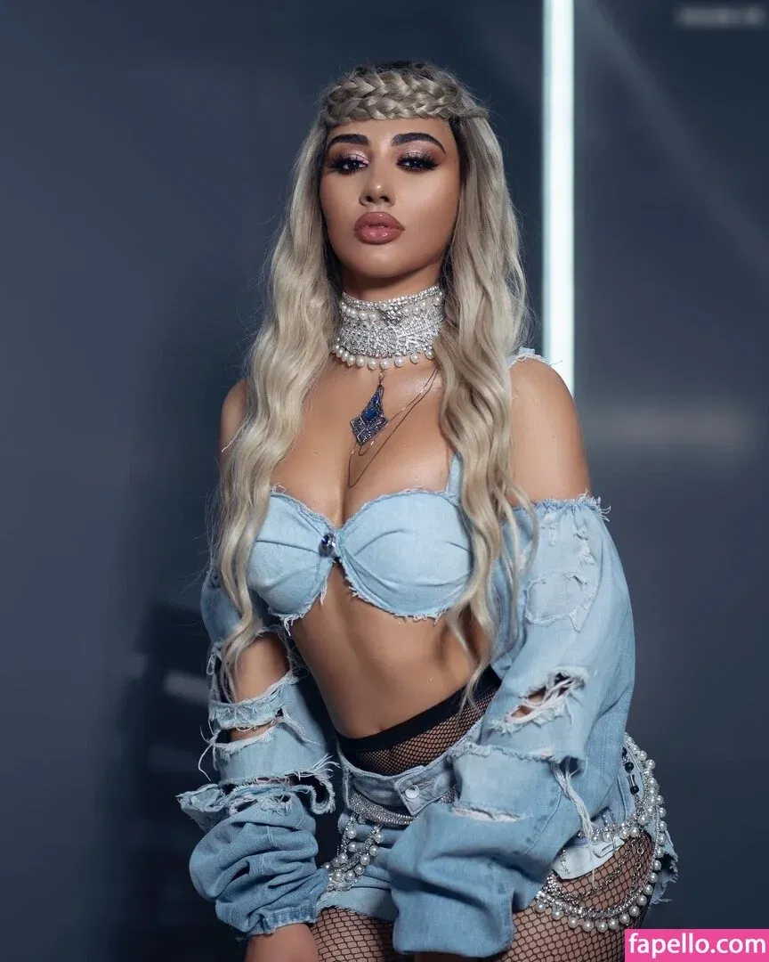 melinda ademi Onlyfans Photo Gallery 