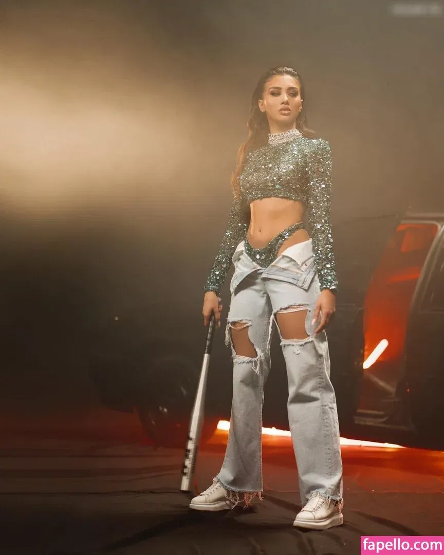 melinda ademi Onlyfans Photo Gallery 