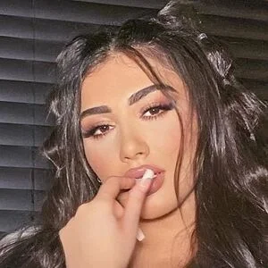 melinda ademi Onlyfans Photo Gallery 