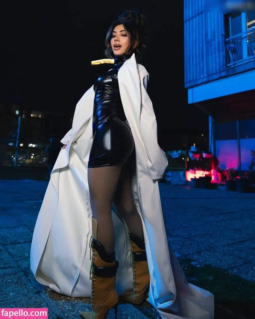 melinda ademi Onlyfans Photo Gallery 