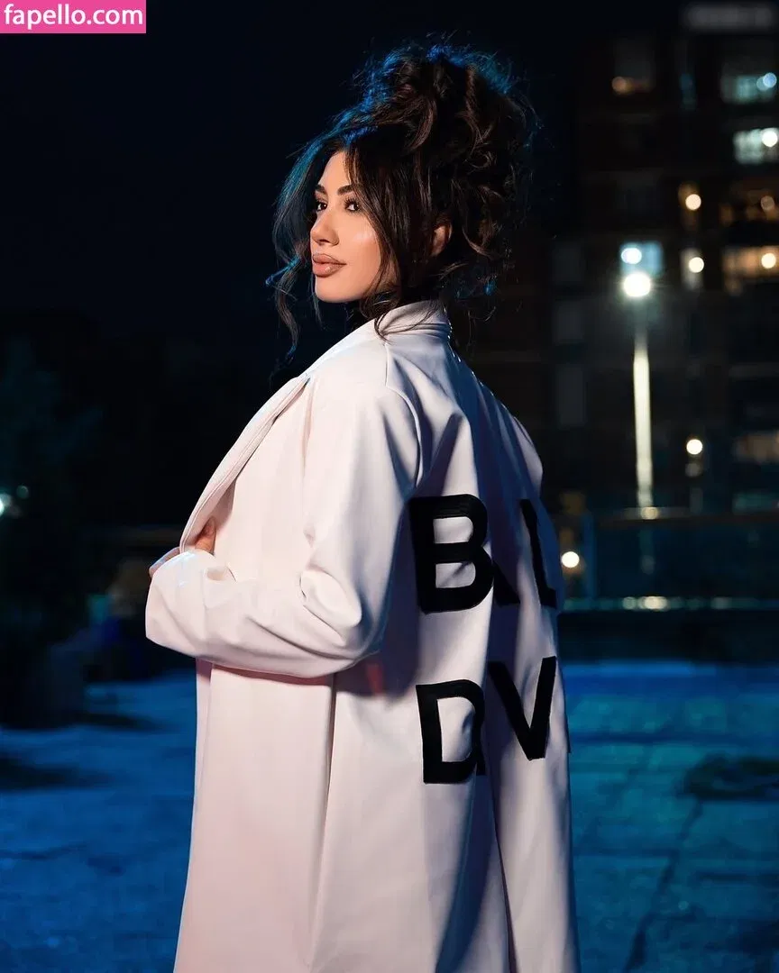 melinda ademi Onlyfans Photo Gallery 