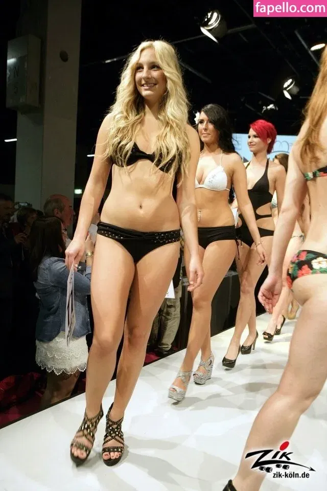 viviengo_ Onlyfans Photo Gallery 