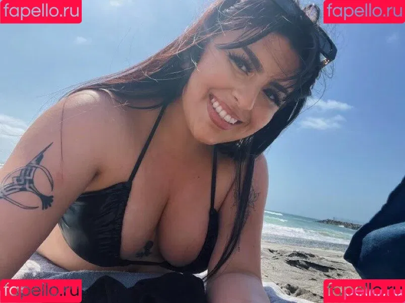 TiestaBluestone Onlyfans Photo Gallery 