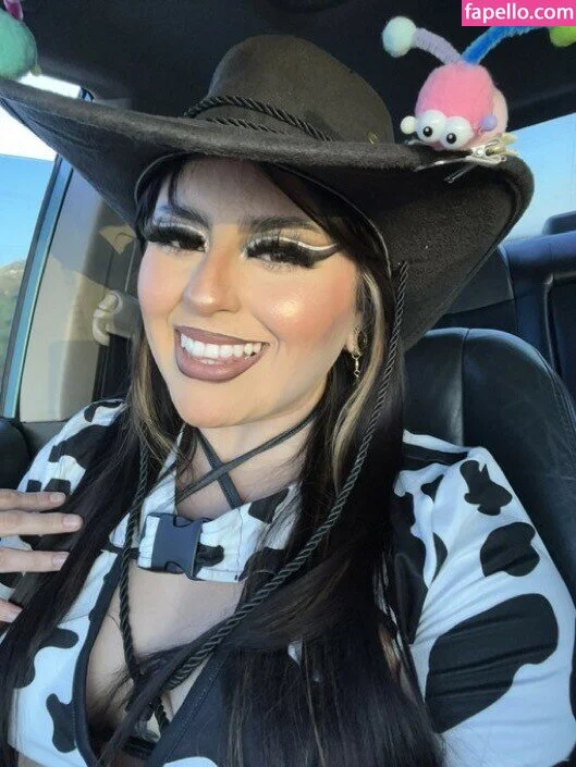 TiestaBluestone Onlyfans Photo Gallery 