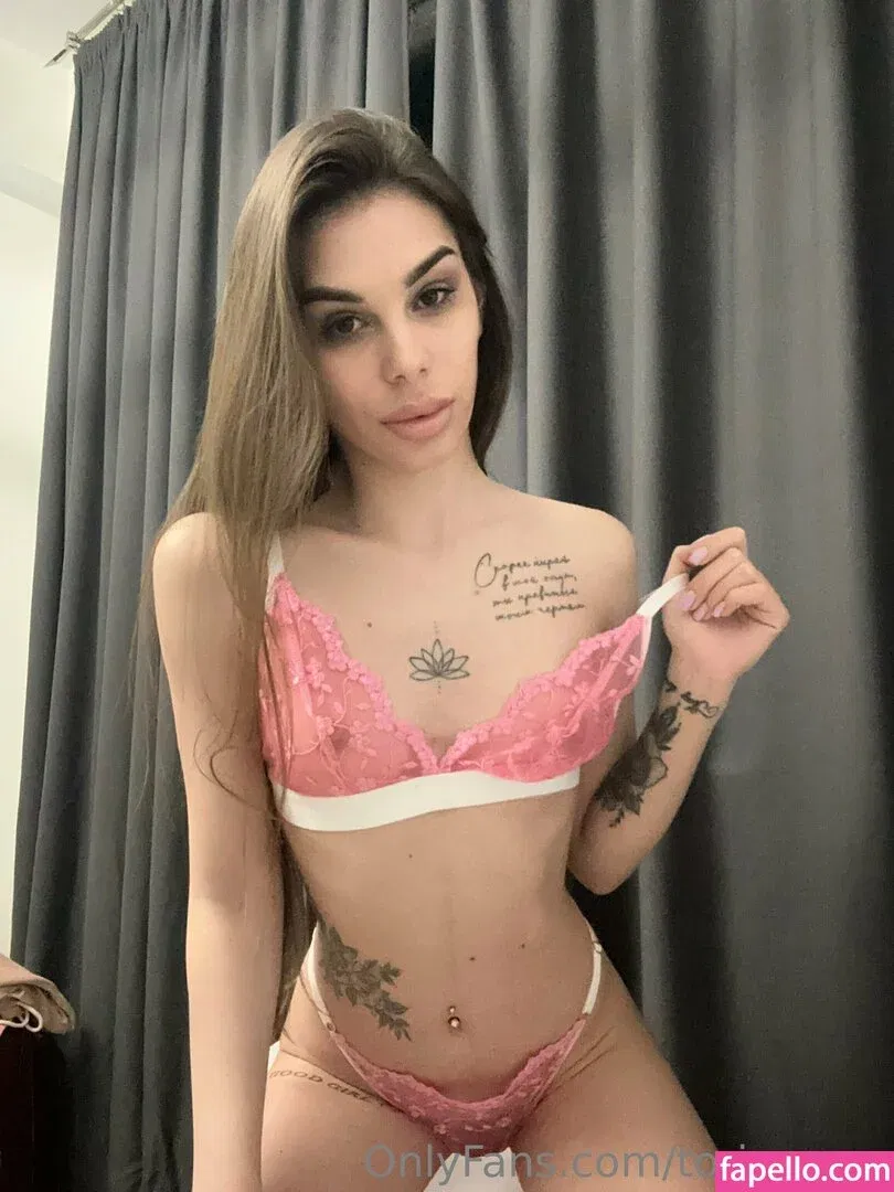 tori.evans Onlyfans Photo Gallery 