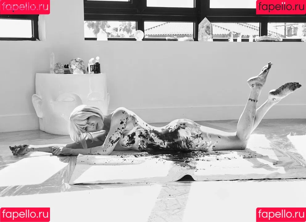 Katie Cassidy Onlyfans Photo Gallery 