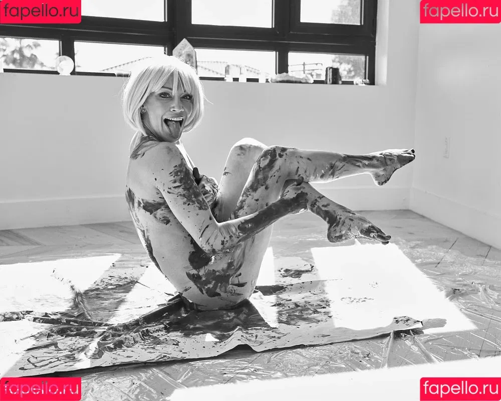 Katie Cassidy Onlyfans Photo Gallery 