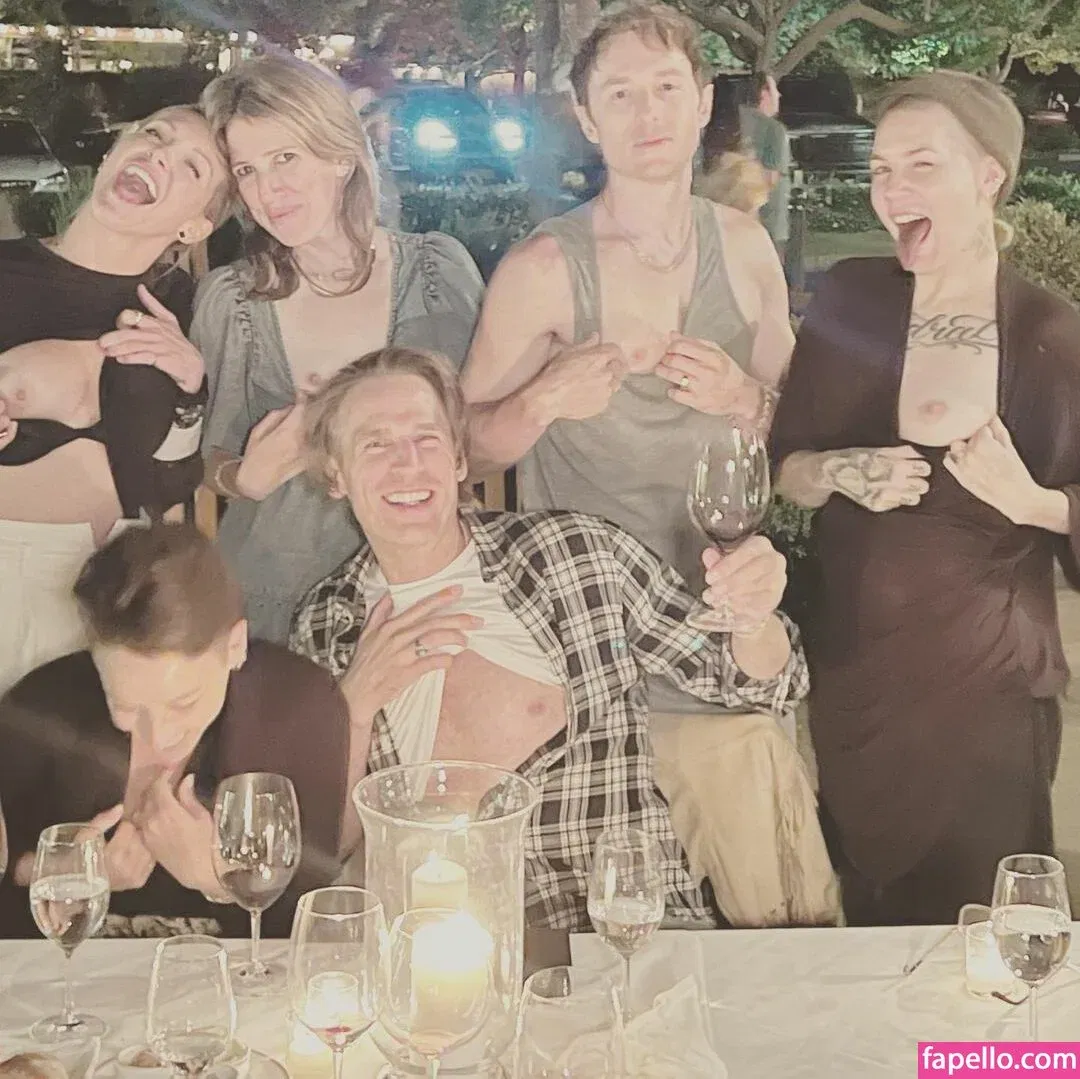 Katie Cassidy Onlyfans Photo Gallery 