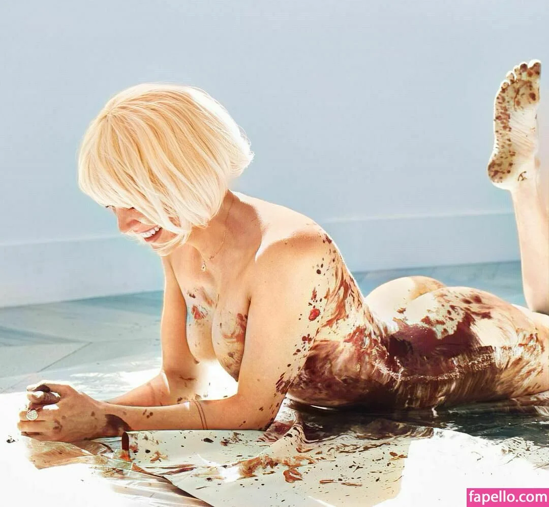 Katie Cassidy Onlyfans Photo Gallery 