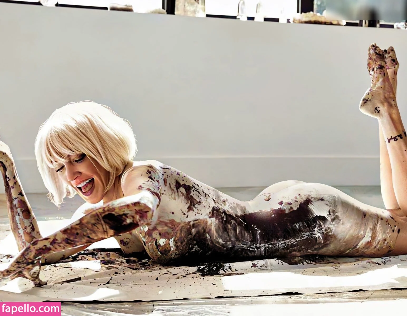 Katie Cassidy Onlyfans Photo Gallery 