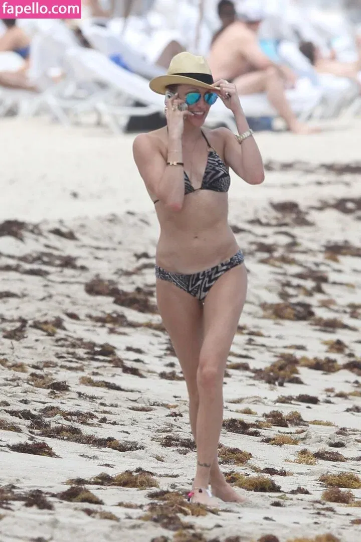 Katie Cassidy Onlyfans Photo Gallery 