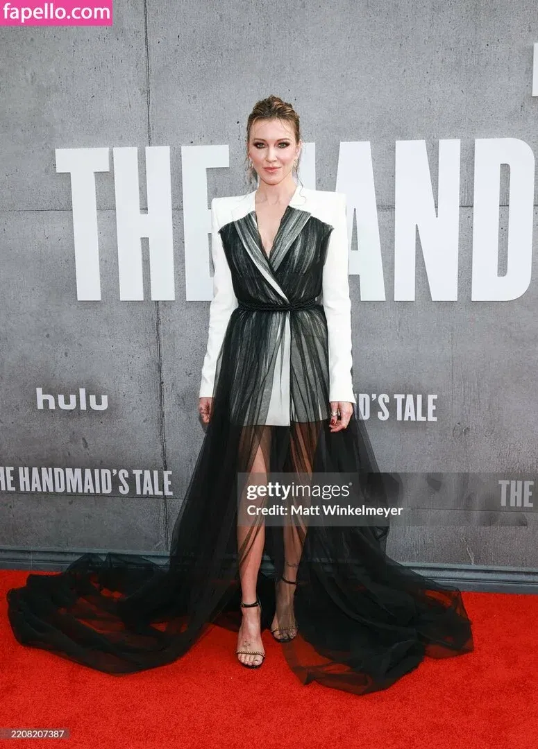 Katie Cassidy Onlyfans Photo Gallery 