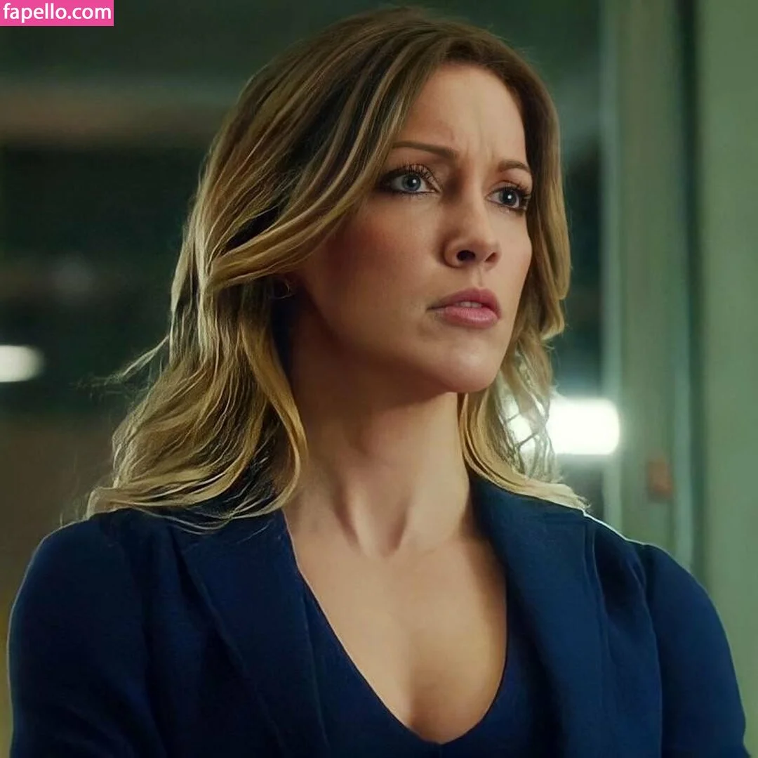 Katie Cassidy Onlyfans Photo Gallery 