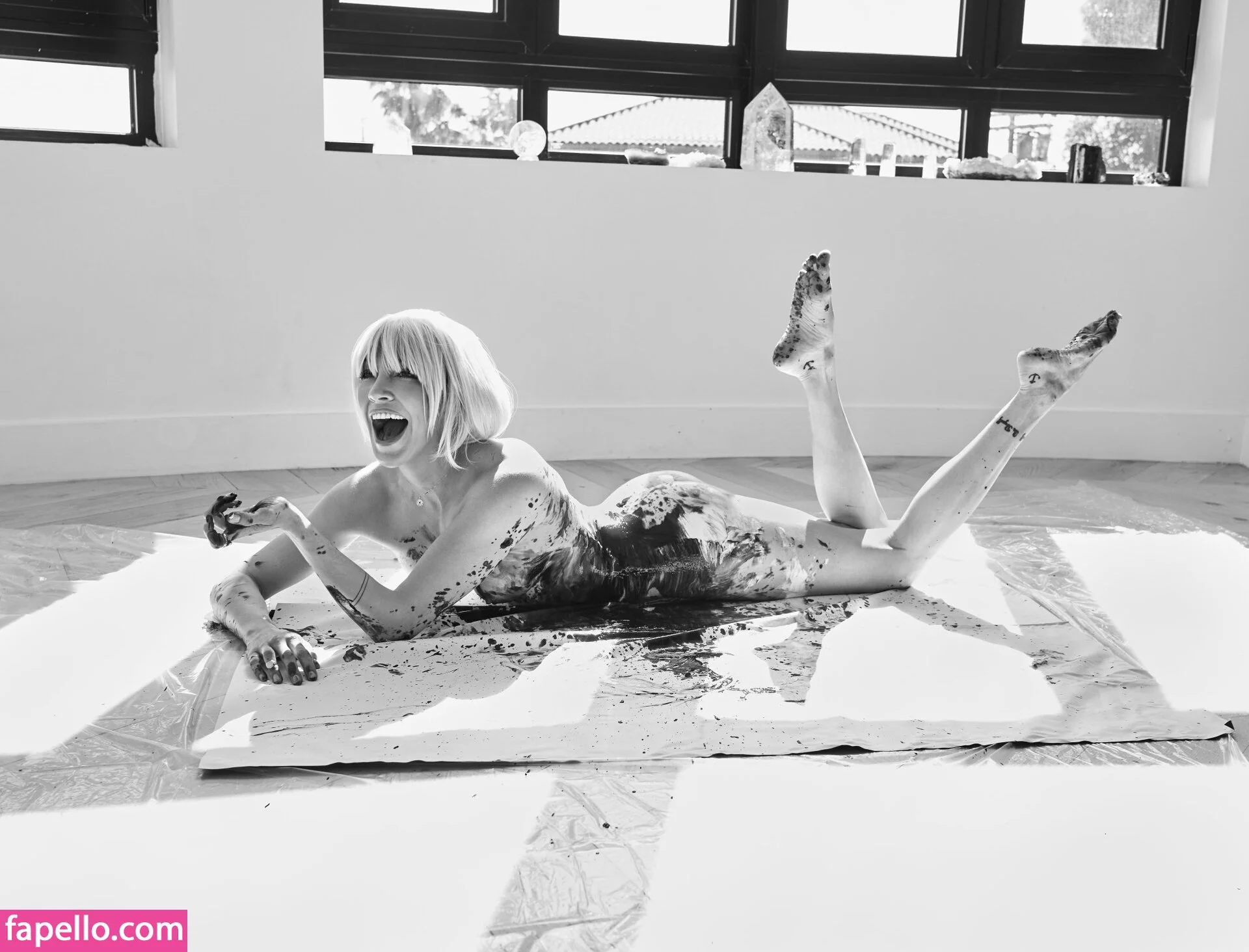 Katie Cassidy Onlyfans Photo Gallery 