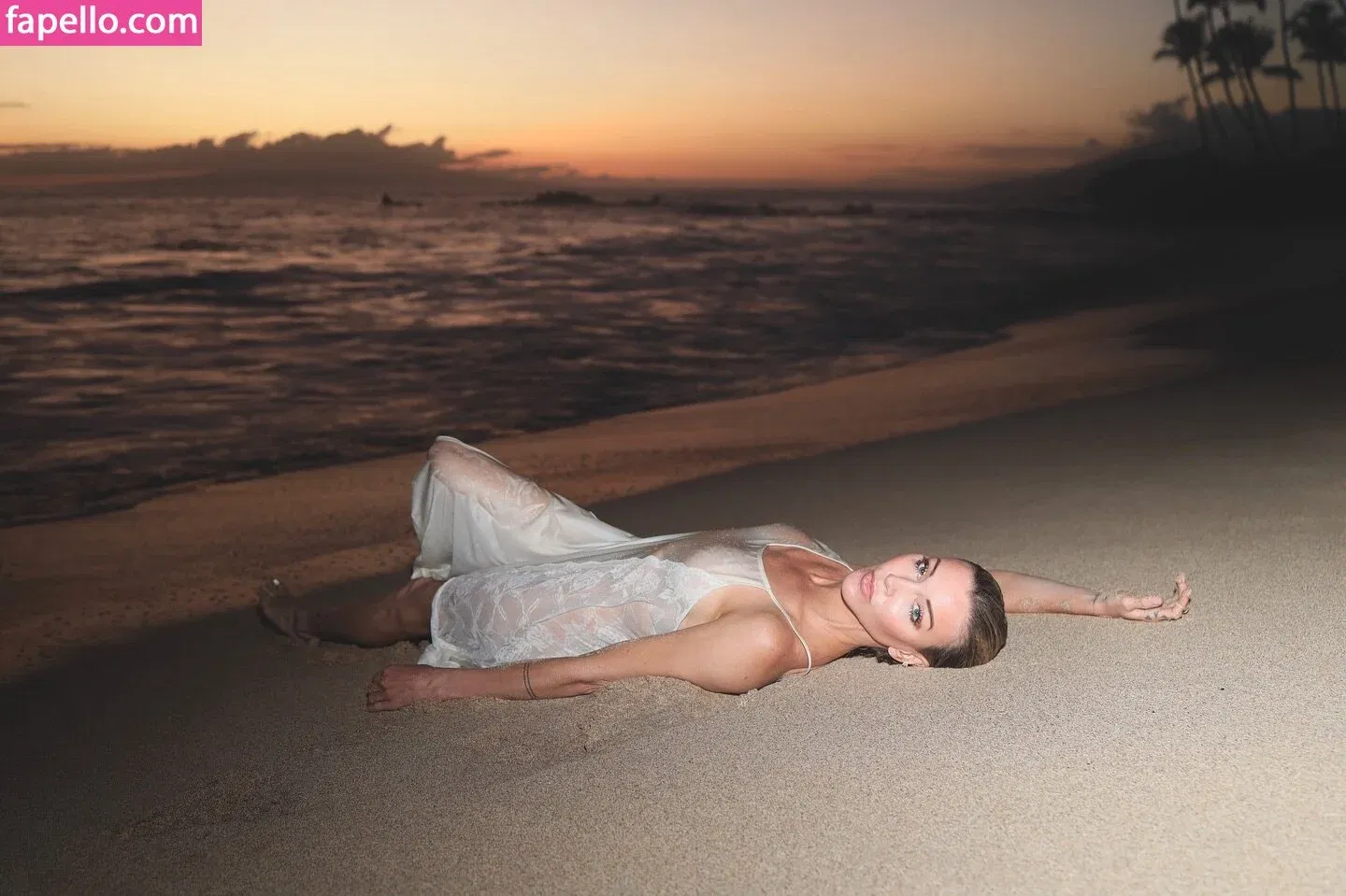 Katie Cassidy Onlyfans Photo Gallery 