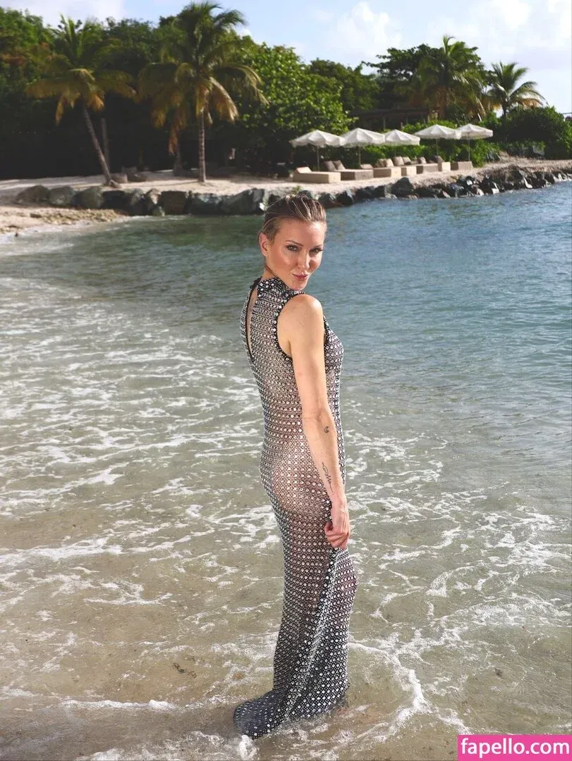 Katie Cassidy Onlyfans Photo Gallery 