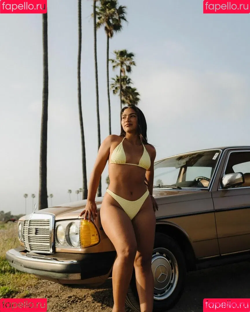 Sienna Mae Gomez Onlyfans Photo Gallery 