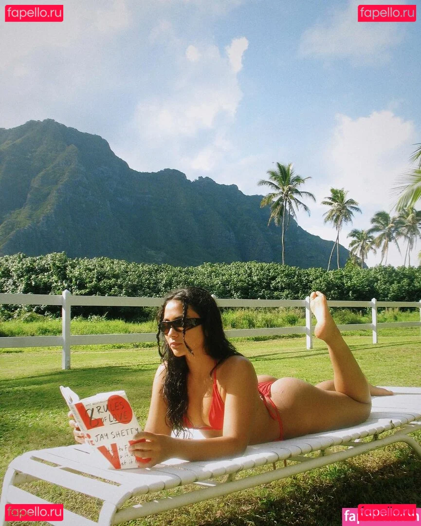 Sienna Mae Gomez Onlyfans Photo Gallery 