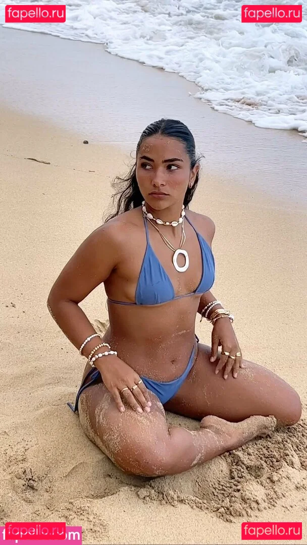 Sienna Mae Gomez Onlyfans Photo Gallery 