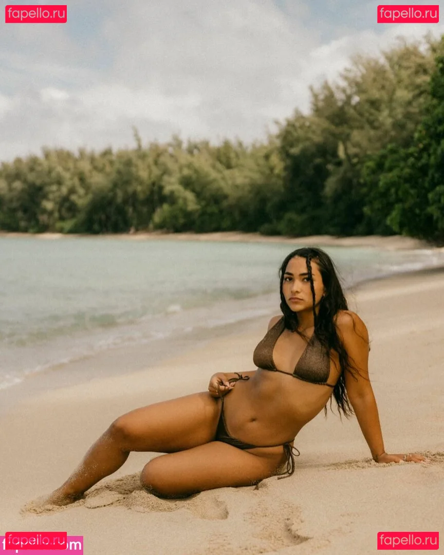 Sienna Mae Gomez Onlyfans Photo Gallery 