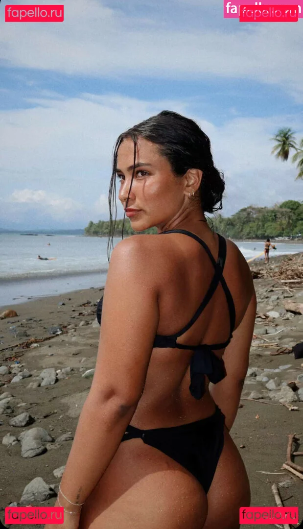 Sienna Mae Gomez Onlyfans Photo Gallery 