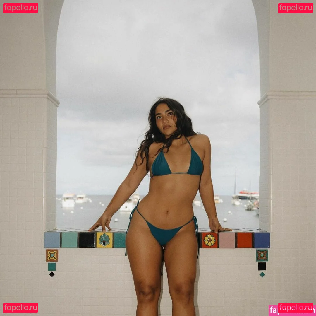 Sienna Mae Gomez Onlyfans Photo Gallery 