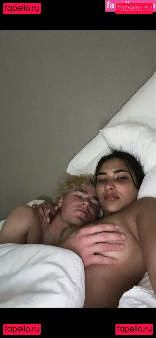 Sienna Mae Gomez Onlyfans Photo Gallery 