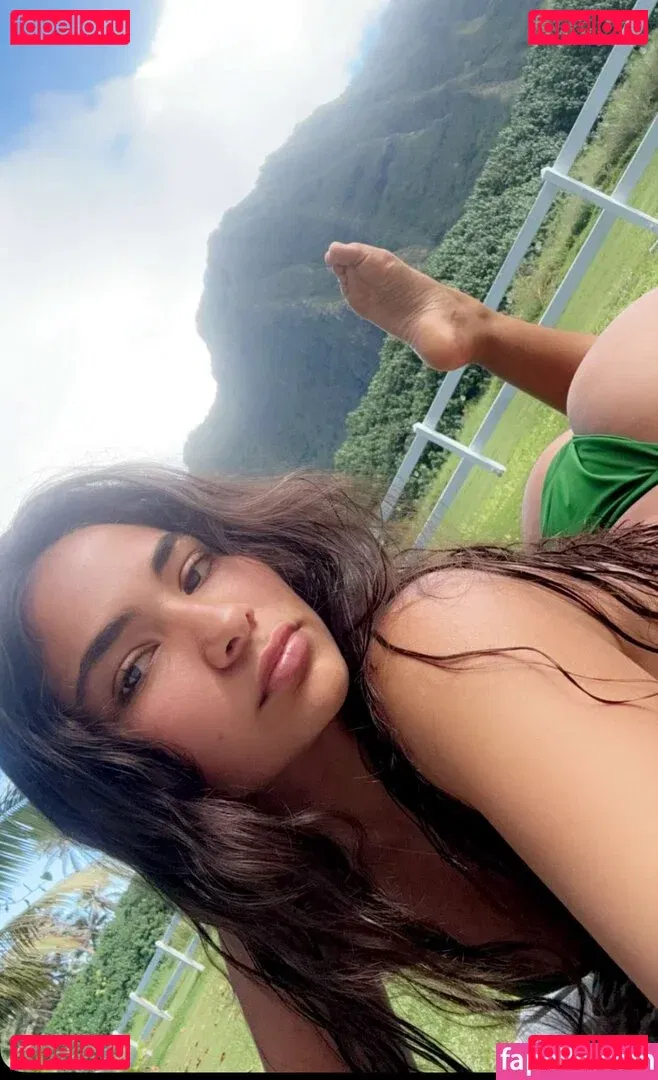 Sienna Mae Gomez Onlyfans Photo Gallery 