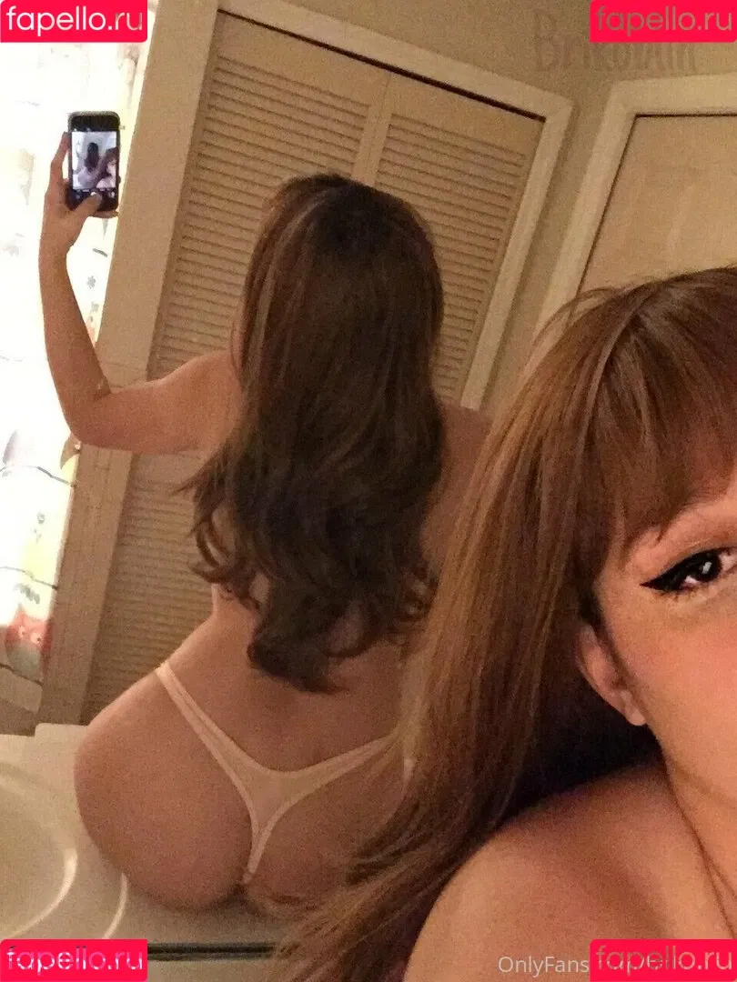 brikoblin Onlyfans Photo Gallery 