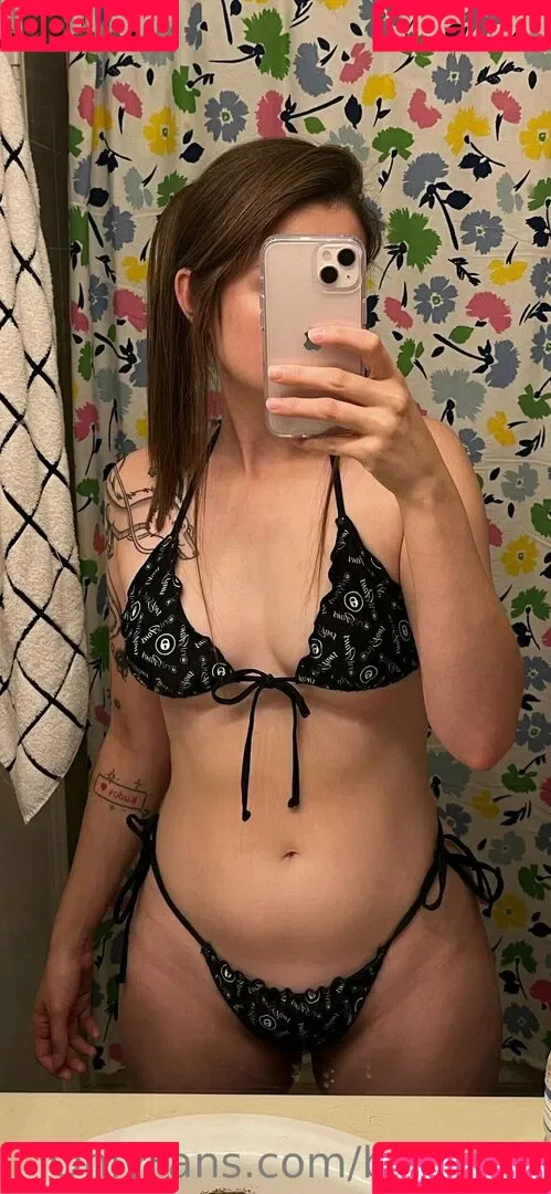 brikoblin Onlyfans Photo Gallery 