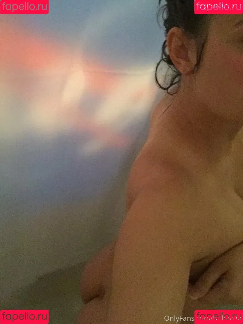 brikoblin Onlyfans Photo Gallery 