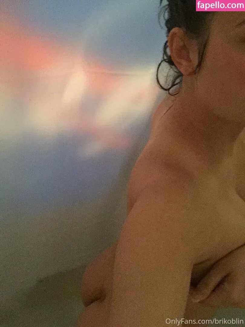 brikoblin Onlyfans Photo Gallery 