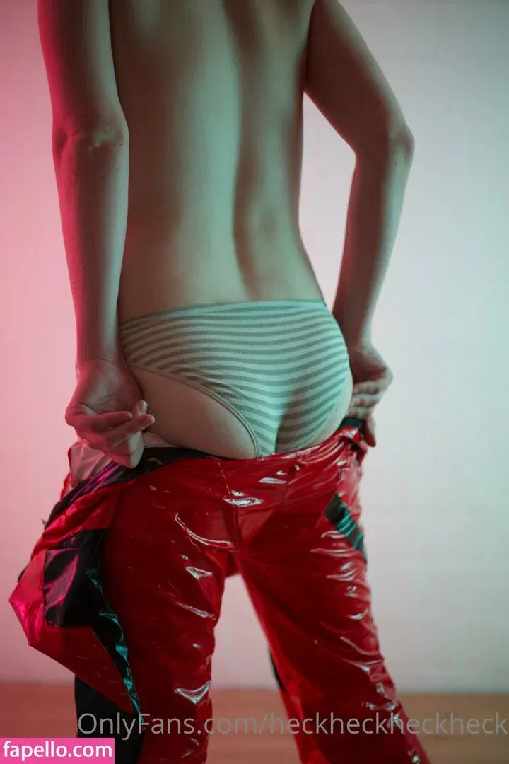 heckheckheckheck Onlyfans Photo Gallery 