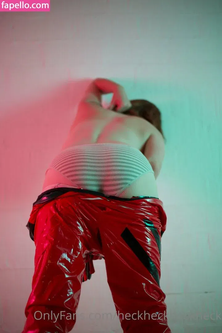 heckheckheckheck Onlyfans Photo Gallery 