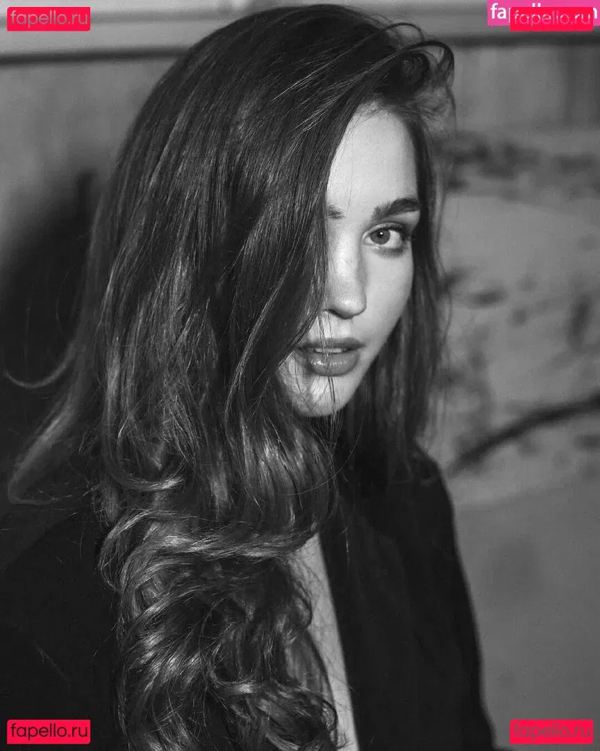 Anastasia Veretnova Onlyfans Photo Gallery 