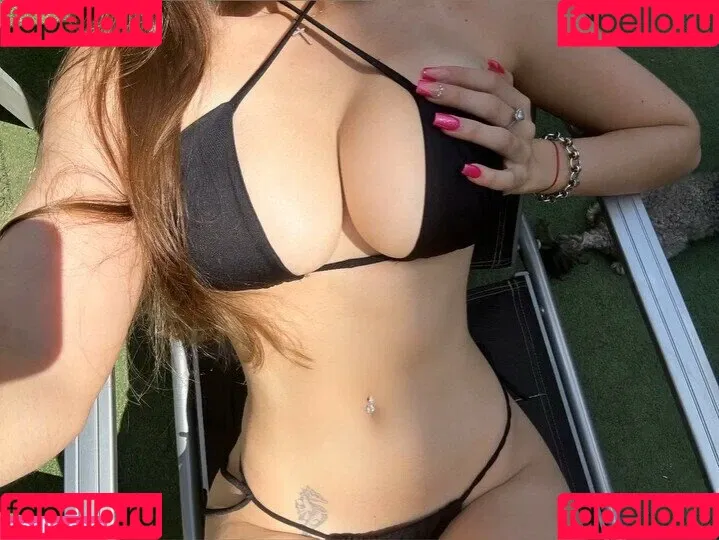 Candela Piani Onlyfans Photo Gallery 