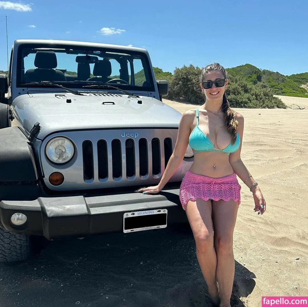 Candela Piani Onlyfans Photo Gallery 