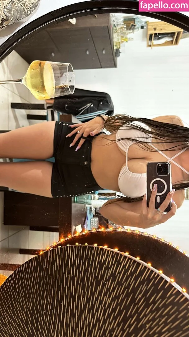 Candela Piani Onlyfans Photo Gallery 