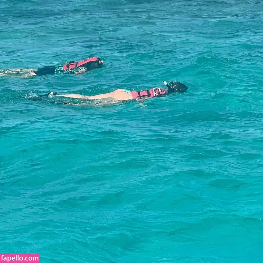 Candela Piani Onlyfans Photo Gallery 