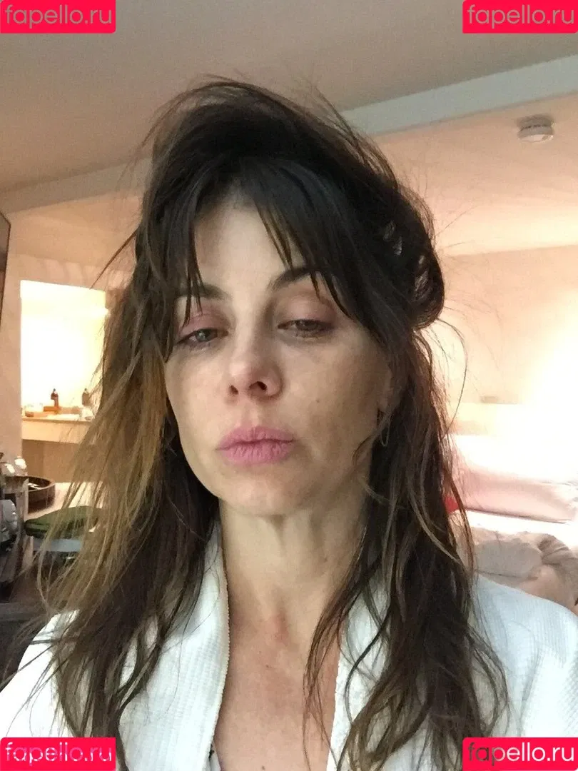 Natasha Leggero Onlyfans Photo Gallery 