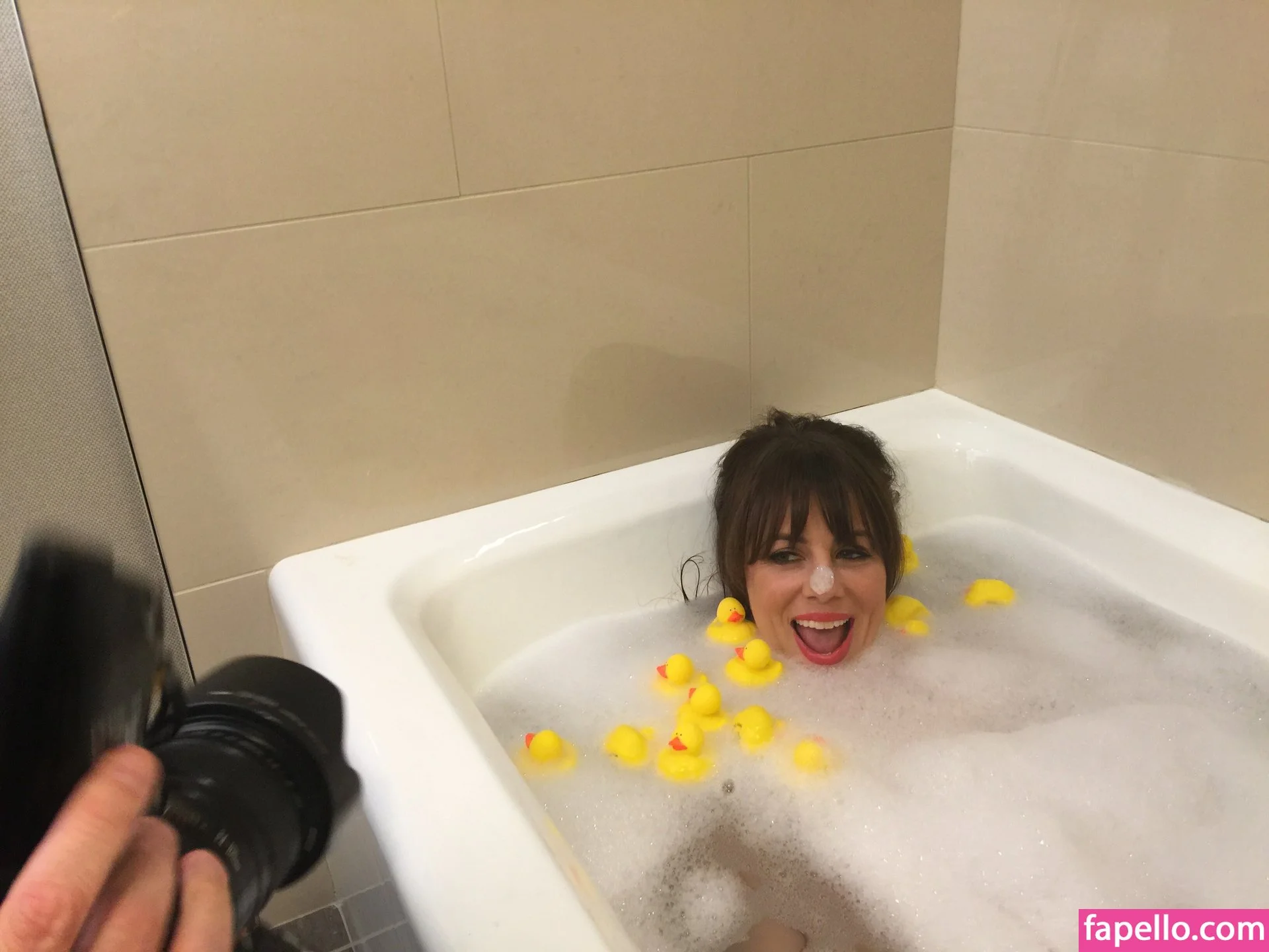 Natasha Leggero Onlyfans Photo Gallery 