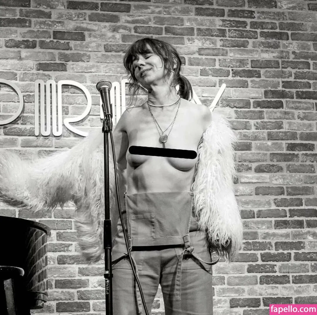 Natasha Leggero Onlyfans Photo Gallery 