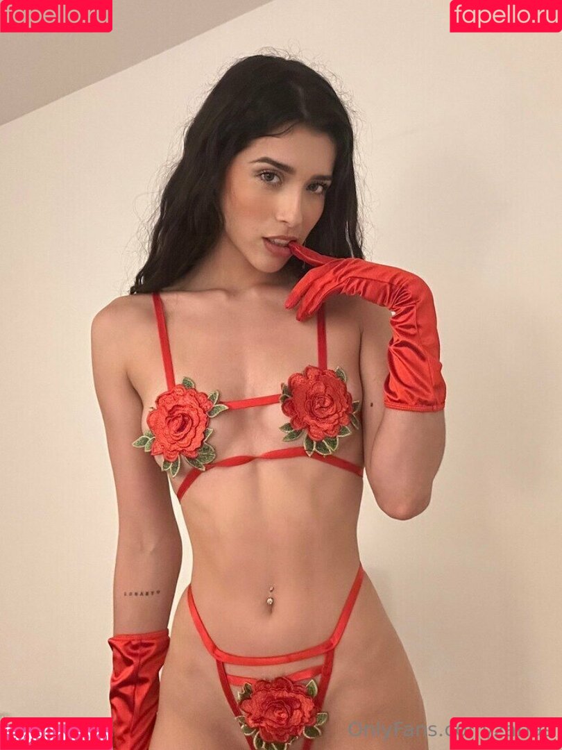 Zarias Onlyfans Photo Gallery 