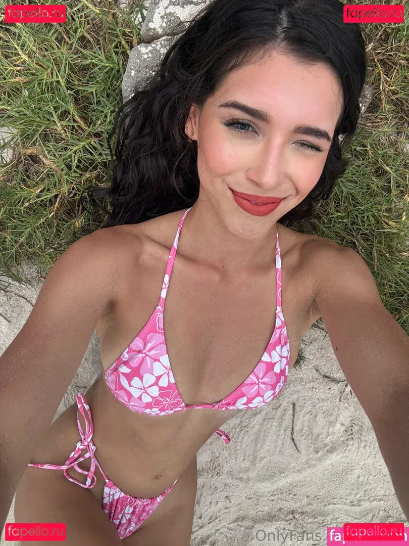 Zarias Onlyfans Photo Gallery 