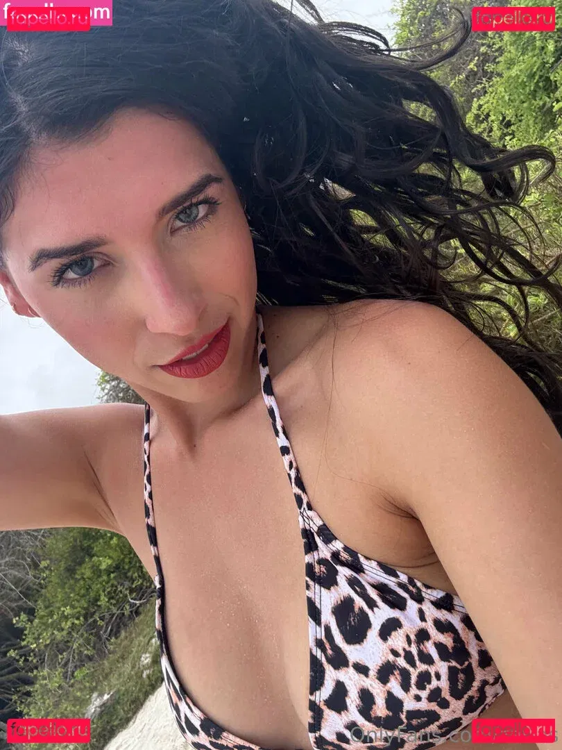 Zarias Onlyfans Photo Gallery 