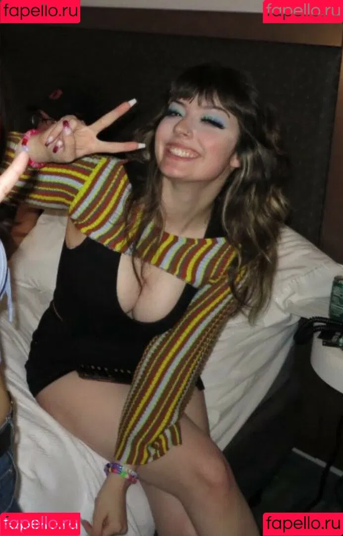 Waluiguigui Onlyfans Photo Gallery 