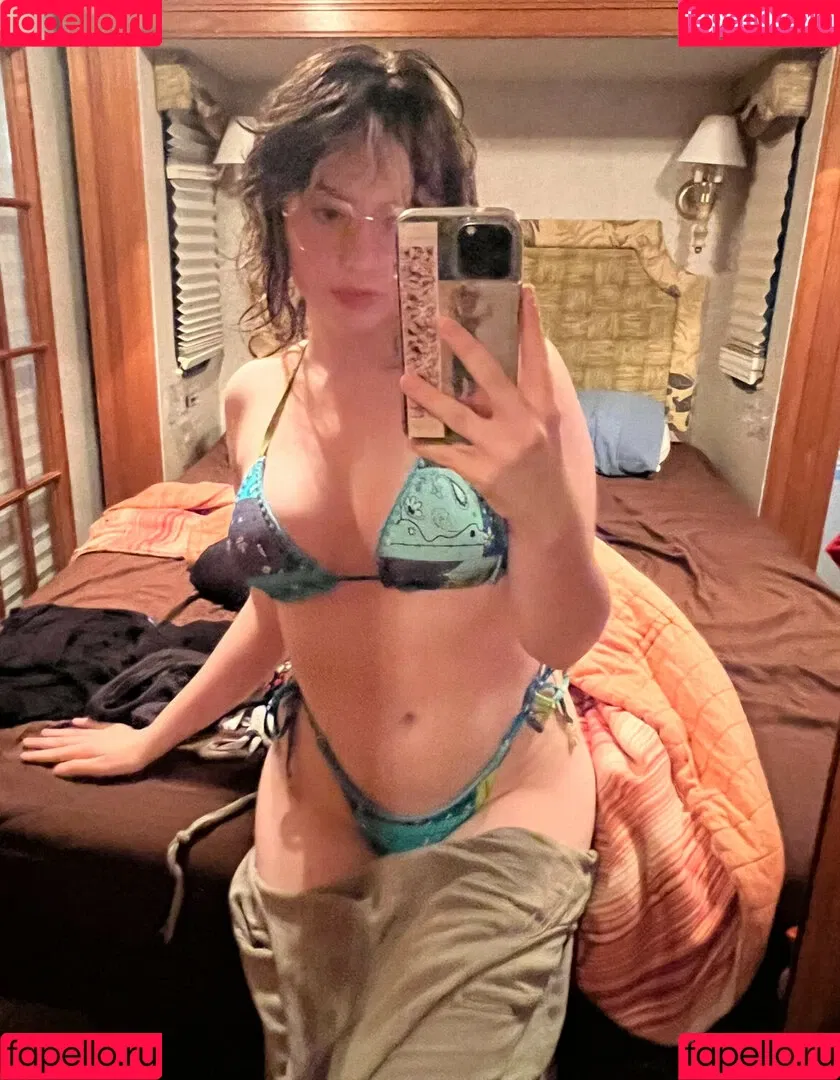 Waluiguigui Onlyfans Photo Gallery 